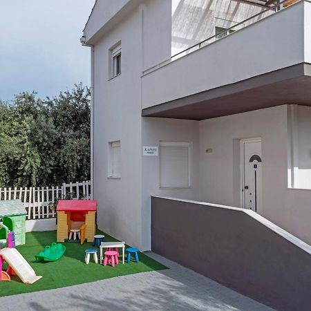 Kapahi Magic Hotel Apartments Potos Dış mekan fotoğraf