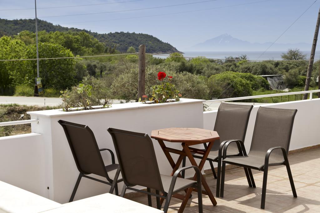 Kapahi Magic Hotel Apartments Potos Dış mekan fotoğraf